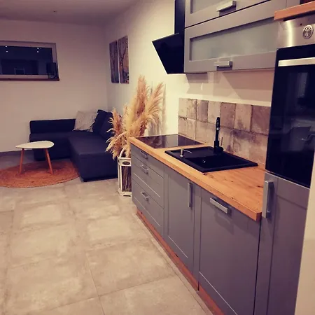 In Willich-anrath Apartment